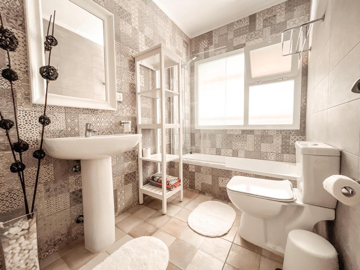 Villa Julia, First Line, 3 Bedrooms, Stunning Ocean View, Pool In Каляо Салвахе Екстериор снимка